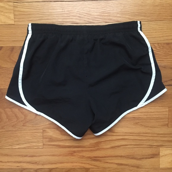 2 Nike DRI-FIT Shorts - Picture 3 of 6